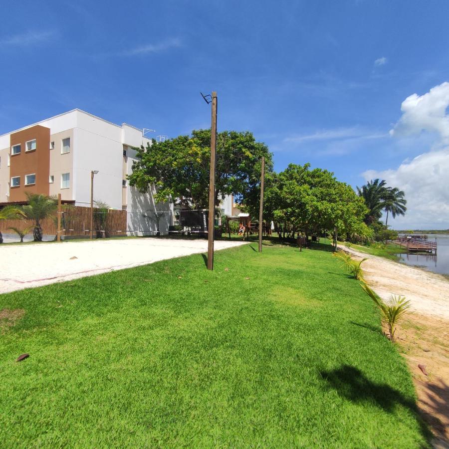 Porto Smeralda Village: Beachfront Retreat in Guarajuba Exterior photo